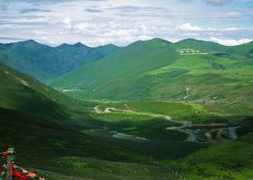 Garze Kangding Lake & Mountain